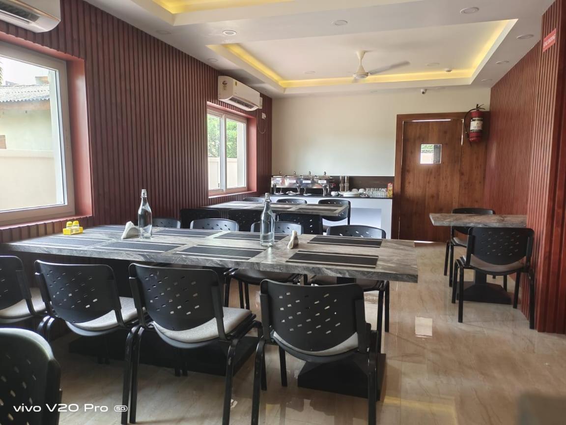The Northern Lights Hotel Port Blair Exterior foto