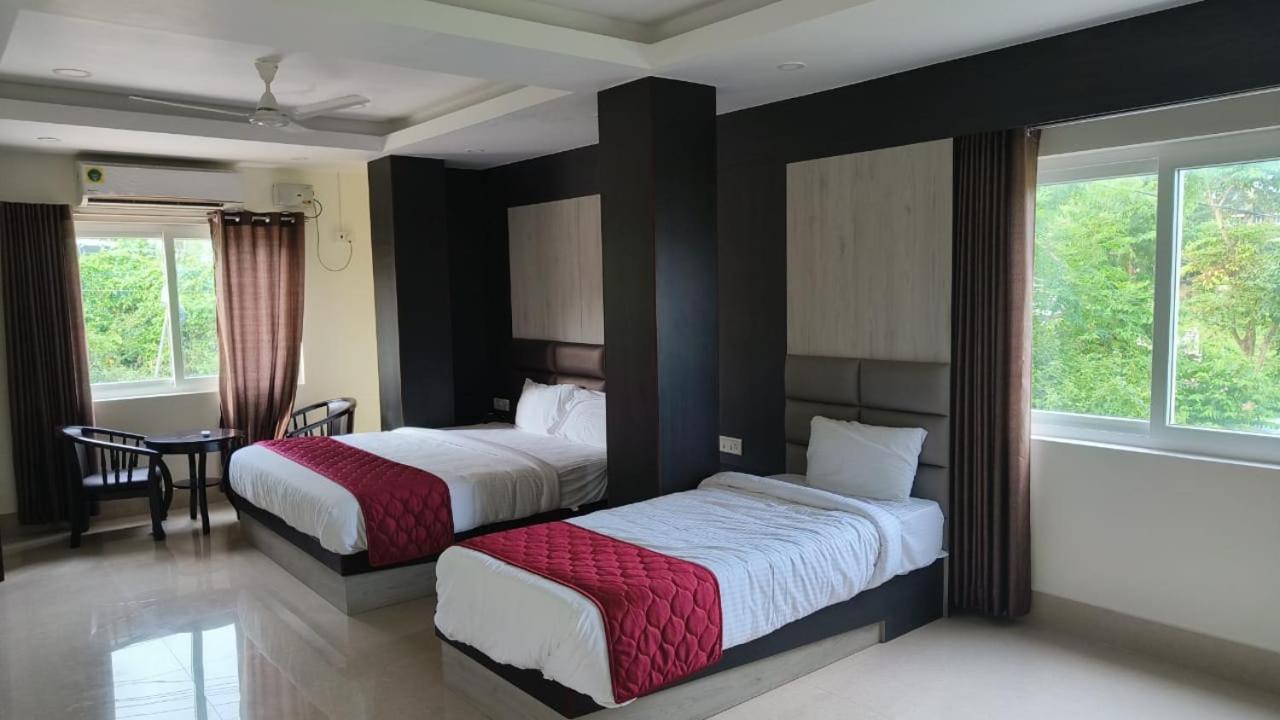 The Northern Lights Hotel Port Blair Exterior foto