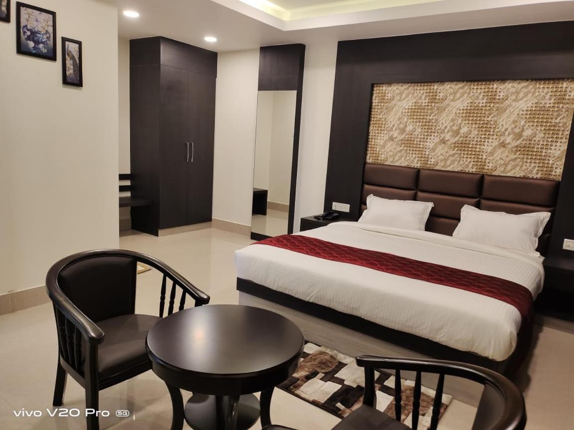 The Northern Lights Hotel Port Blair Exterior foto